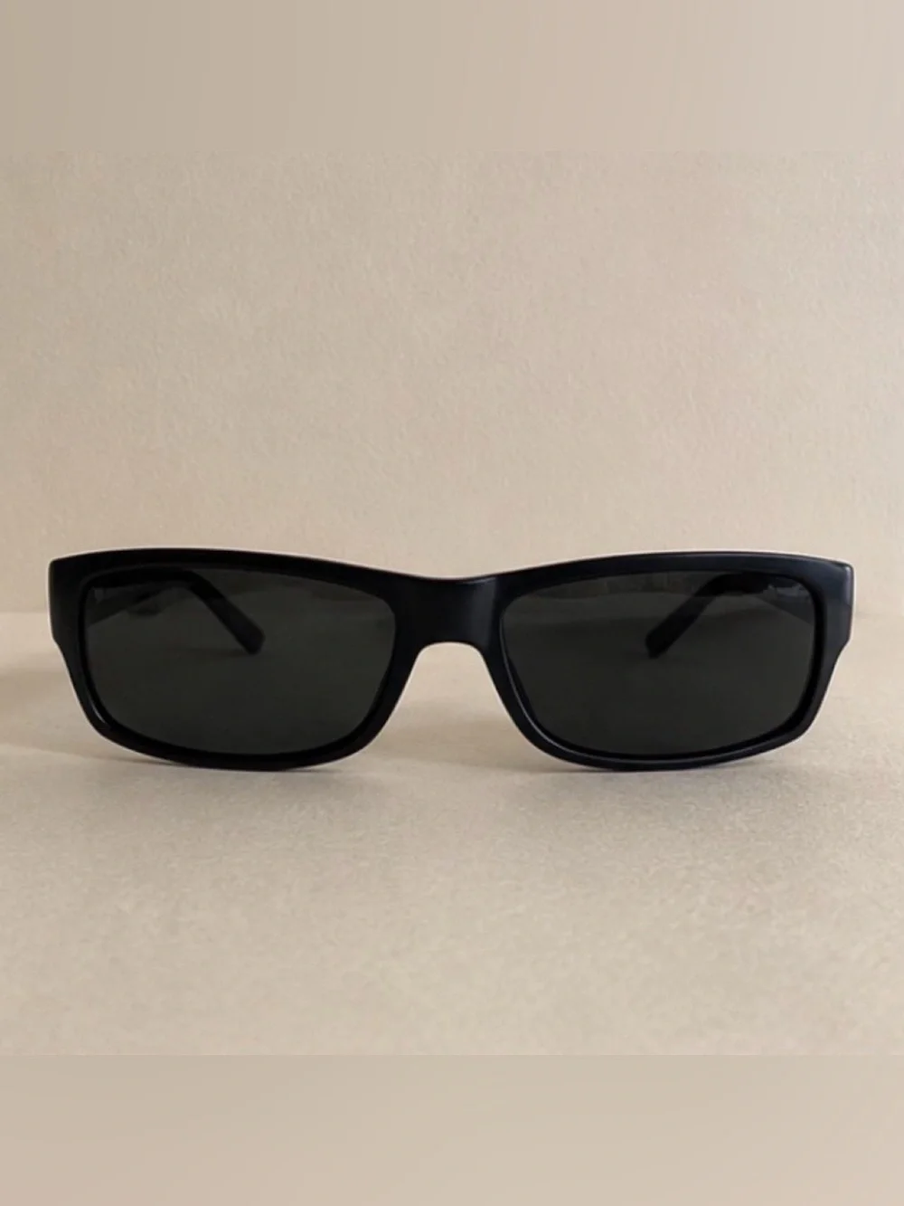 Men’s Black Rectangle Sunglasses | Retro Y2K Streetwear UV400 Shades